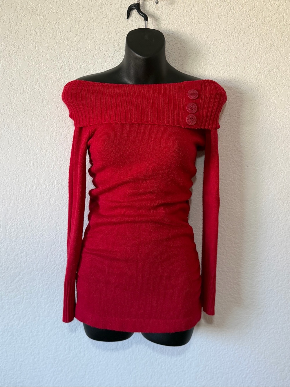 Y2K Red Off-The-Shoulder Ribbed Sweater Top - Picture 7 of 7
